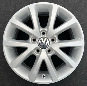 !EXCELENTE! Llanta de aluminio original VW Golf 6 5 Plus Jetta 1K0601025CM Sedona 6,5x16 ET50 - Imagen 1 de 18