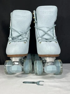 Tuosamtin Quattro Womens Blue Adjustable Toe Stopper Quad Roller Skates Size 6 - Picture 1 of 12