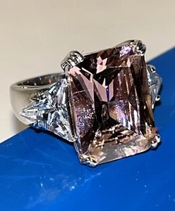 Beautiful Large Square PINK Stone & Cubic Zirconia Cocktail Ring Size 6 Vintage - Picture 1 of 7