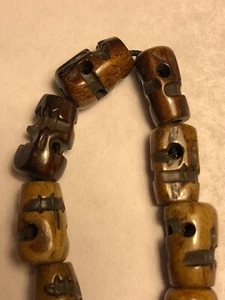 Pulsera ajustable calavera rústica tallada a mano  - Imagen 1 de 9