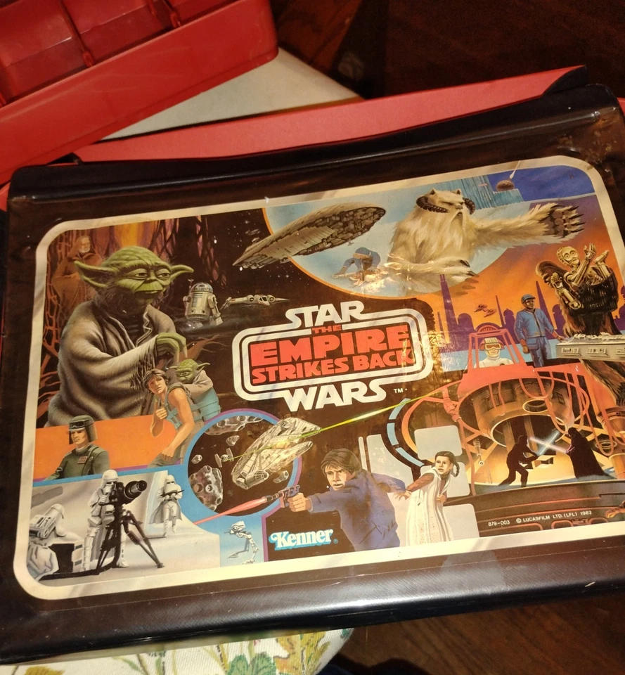 Estuche de transporte y juguetes vintage de Star Wars Foto 1 de 4