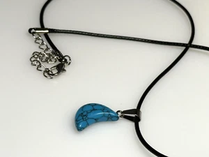 Pendant Turquoise Stone Necklace Jewellery Black Leather Strap 3.62g - Picture 1 of 4