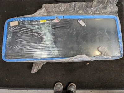 Kit Parabrisas Mercedes-Benz G500/55/63 463-670-19-01, 463 671 02 20, 005 989 61 Foto 1 de 4