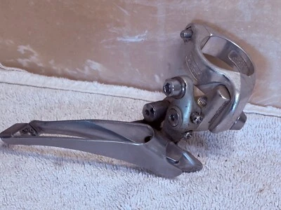 Shimano 105 Braze-on Front Derailleur FD-1055 with 31.8mm clamp Made in Japan - Image 1 of 4