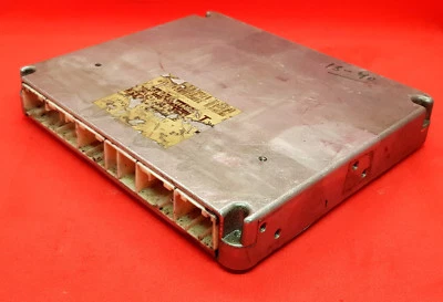 LEXUS LX470 89661-6A250 ECU ECM USED OEM (IS-40) - Image 1 of 4