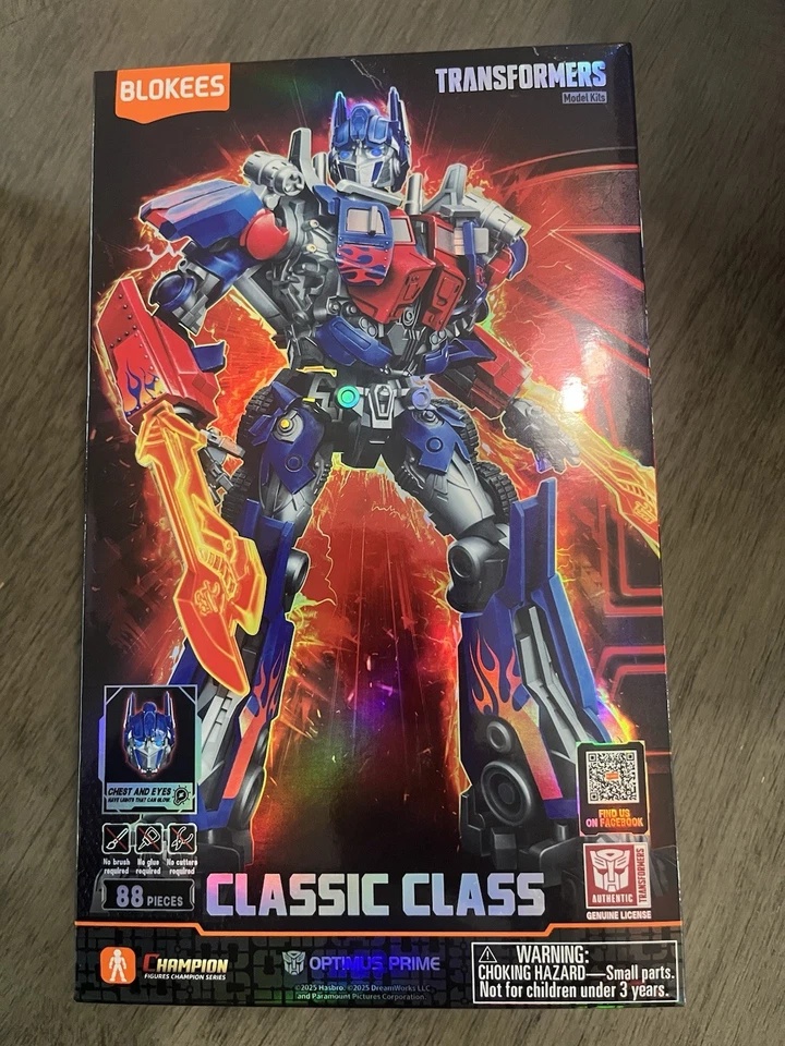 Transformers Classic Class 09  Optimus Prime 2007 Blokees Model Kit NEW - image 1 of 1