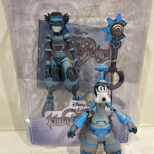 Tron Disney Kingdom Hearts Sora Action Figure Series 3 Diamond Select Toys/Goofy - Picture 1 of 7