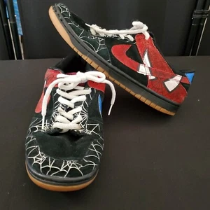 Nike Dunk Low SB GS Spider Man Marvel Story taglia 12 vintage 2004 rare nere rosse - Foto 1 di 19