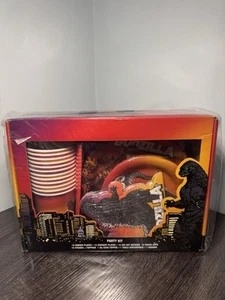 🔴🔥 SEALED GODZILLA PARTY KIT 63 PC BANNER CUPS PLATES STRAWS NAPKINS Toho RARE - Picture 1 of 5