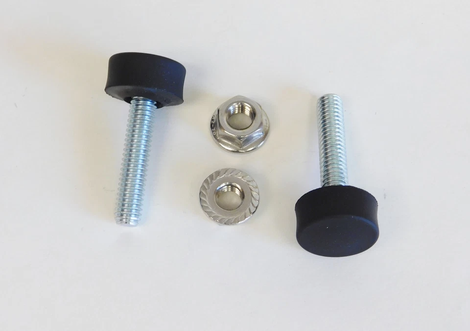 Juego de 2 tapones de parachoques para capó de goma CHEVY Bel Air / Biscayne / Caprice / Nova Foto 1 de 2