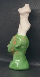 "Cute Flashback" - Costosa scultura in argilla originale. Fatto a mano e doppio vetro. - Foto 1 di 8