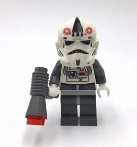 LEGO AT-AT Driver Pilot minifigure Star Wars 8129 8084 Hoth - Picture 1 of 5