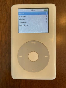 Apple iPod A1099 White 4th Gen (60GB) - WORKS GREAT! 2,421 Songs Included! - Picture 1 of 4