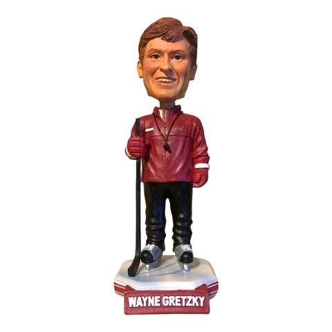 NHL Phoenix Arizona Coyotes Coach Wayne Gretzky Bobblehead 2006 SGA Cover