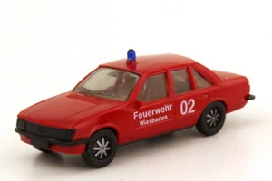 1:87 Opel Rekord E Fire Department Red Wiesbaden 02 - Herpa 4053 - Picture 1 of 2