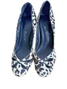 White House Black Market WOMENS 6M PRE-OWNED Animal Print Pump Fur Calf Hair - Picture 1 of 14