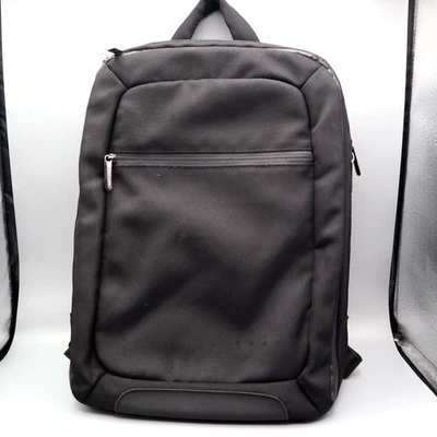 Mochila Cocoon Slim con rejilla incorporada ¡IT! Organizador de accesorios negro 15" Foto 1 de 4