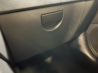 Guantera Jeep Compass 12 13 14 15 16 17 Foto 1 de 2