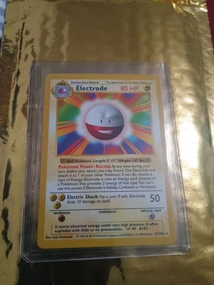 Pokémon TCG Electrode Card 21/102 Base Set  Shadowless Rare  - Image 1 of 2