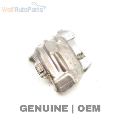 Mercedes-Benz S63 AMG 2011-2013 - Turbocompresor izquierdo montaje escudo térmico Foto 1 de 4