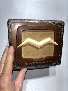 RARE MOTOROLA 504 Classic tube Radio ihorn USA mid-century Car Cool Retro Art - Picture 1 of 22