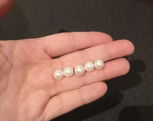 Wholesale, 7-9mm Natural Freshwater Pearl Loose Gemstone - Picture 1 of 9