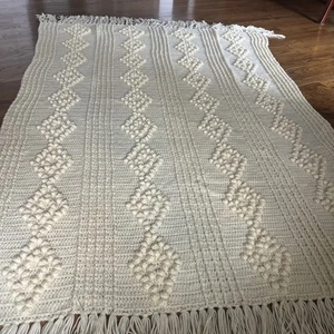 Crochet Afghan Blanket Cream Texture Bobble Diamond Fringe CottageCore  74x56 - Picture 1 of 15