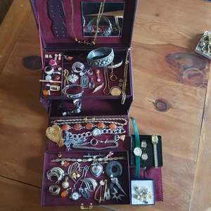 Modeschmuck Konvolut  80 Jahre+  Co. Teils Viel älter.  Schmuck Fundus - Bild 1 von 16