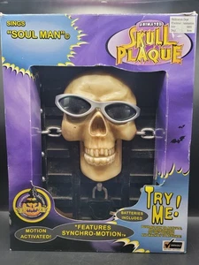 Placa de calavera cantora animada Gemmy 1998 funcionando con caja "Soul Man" - Imagen 1 de 6