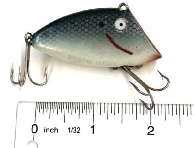 Swimming Minnow Fishing Lure Blue/Gray Scale Old Fishing Lures  #M29 - Image 1 of 2