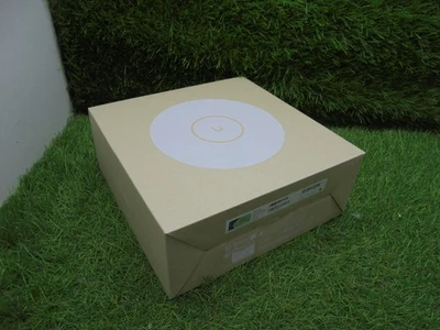 Ubiquiti UniFi U7 Pro Max WiFi 7 Access Point – Ceiling Mount, 2.5GbE, PoE+ #6R - Image 1 of 2