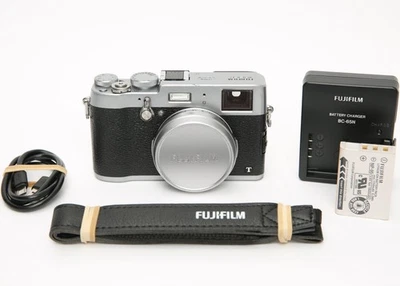 FUJIFILM X100T APS-C Compact Digital Camera (Silver) 16.3MP, 24000 Shutter Count - Image 1 of 4
