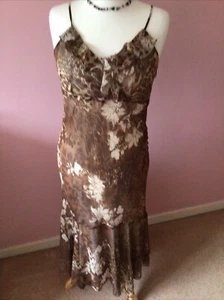 Marks and Spencer langes braun/beige Kleid Größe 16. - Bild 1 von 8