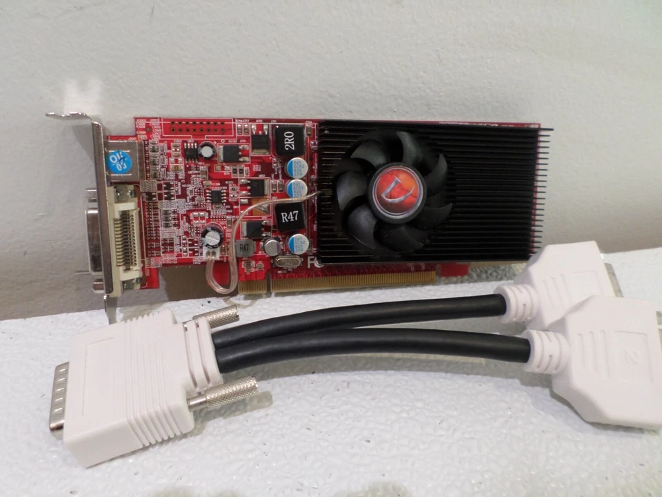 Vision Tek 4650 1GB DMS PCle 4650DMS1SM Graphics Card and Cable - Image 1 of 4