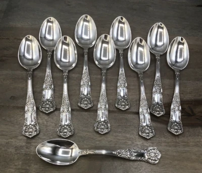 Juego de 10 cucharaditas pequeñas de plata de ley Queens by Birks 5 1/8" Foto 1 de 4