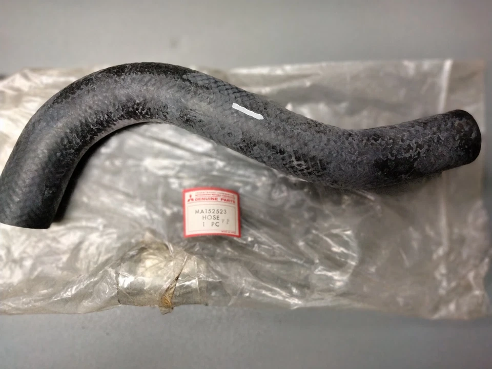 Mopar/Mitsubishi NOS Upper Radiator Hose 71-74 Dodge Colt 1600cc "K" Eng. - Image 1 of 1