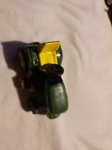 Ertl John Deere Riding Lawn Mower 1:32 Scale a3 - Picture 1 of 6