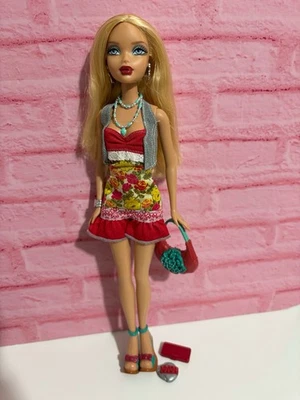 Barbie My Scene Kennedy Muñeca Boutique Street Muñeca Usada Foto 1 de 4