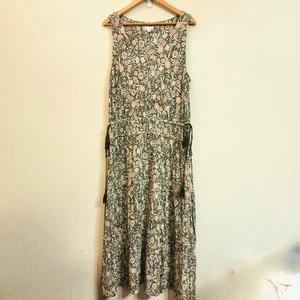 J Jill TierMaxi Blumen Kleid Damen L Boho Khaki Grün Slvless Cottage Core Chic - Bild 1 von 22