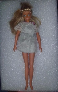 Muñeca Maxie TLC casi vintage 1987 hecha por Hasbro bien jugada con - Imagen 1 de 4