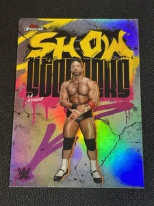LA Knight 2025 Topps Finest WWE #SSS-LK Show Stoppers Insert Refractor - Bild 1 von 2