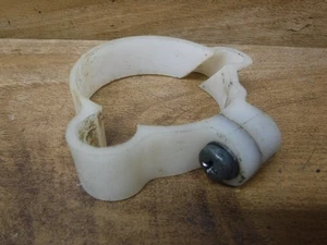 1985 2007 Yamaha TTR225 XT225 TT225 XT350 TW200 Fork  Clamp Band Guide Holder - Picture 1 of 5