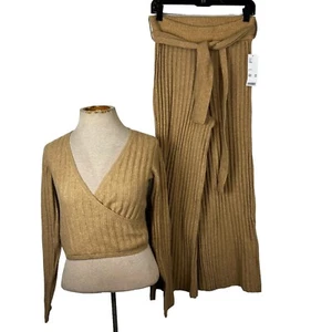NEW URBAN OUTFITTERS size M Beige ribbed knit pants cropped sweater matching set - Picture 1 of 8
