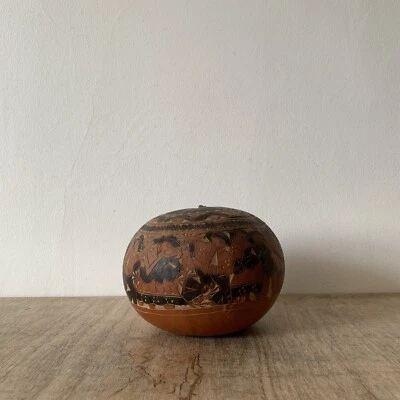 Vintage Peruvian Hand Carved Folk Art Seed Pod Gourd Lidded Storage Pot Decor - Image 1 of 4