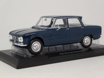 Norev Alfa Romeo Giulia Ti petrol blue 1964 1/18 187971 - Immagine 1 di 3