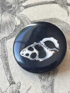 Grand Bouton ancien en résine à incrustation de coquillage l French Button 3cm - Foto 1 di 2