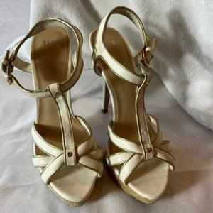 Elle Women’s Cream Color Heels Straps with Gold Trim size 8.5 - Picture 1 of 12