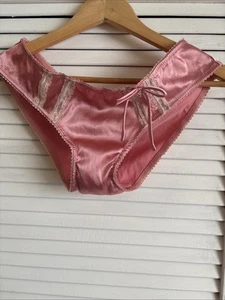 Fancy Knickers Size 14 - Brand New - With bow Detail - Peach/pink With Lacy - Picture 1 of 5