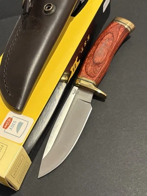 Buck 2022 Limited Edition Build Out-192 Vanguard Rosewood Handles-DISCONTINUED - Image 1 of 2