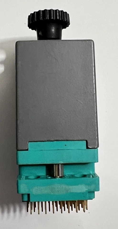 Módulo Conector Programable Contacto Dorado ELCO 8016 Selector Ajustable De Colección Foto 1 de 4